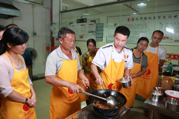 如何做重庆小面
