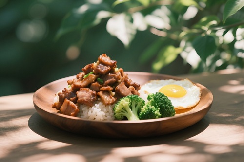烤肉拌饭成品照片