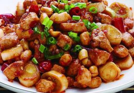 辣子肉丁的做法