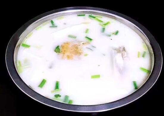 鱼头豆腐的做法