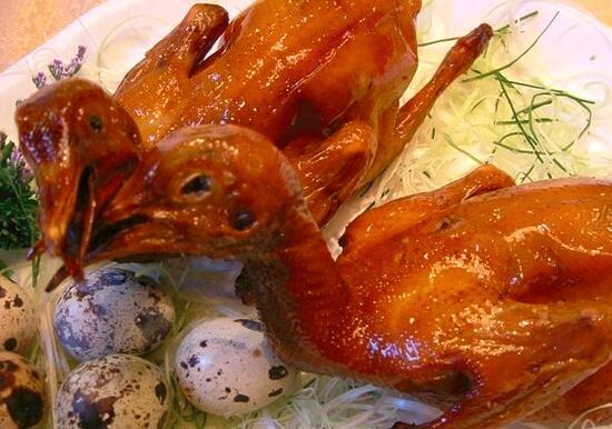 脆皮乳鸽的做法