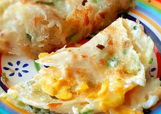 鸡蛋灌饼的做法