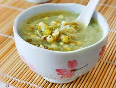 薏仁绿豆粥