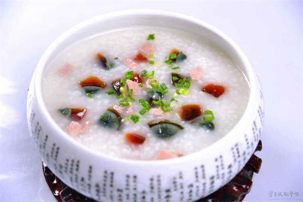 皮蛋瘦肉粥